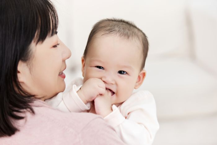 1630979402932410.jpg 攝圖網(wǎng)_501725424_微笑的新生兒開心的嬰兒寶寶(企業(yè)商用).jpg