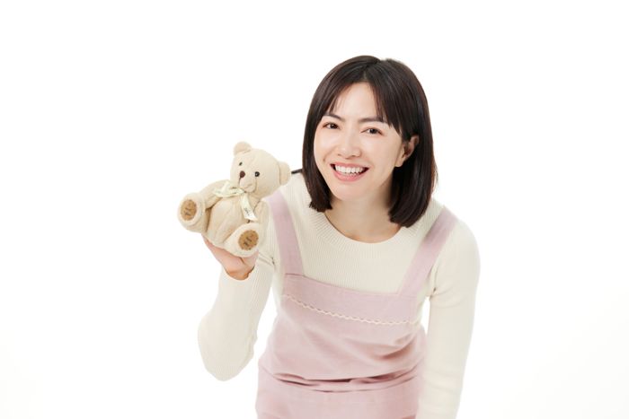 1640674612686927.jpg 攝圖網_501728716_親切的月嫂形象(企業商用).jpg